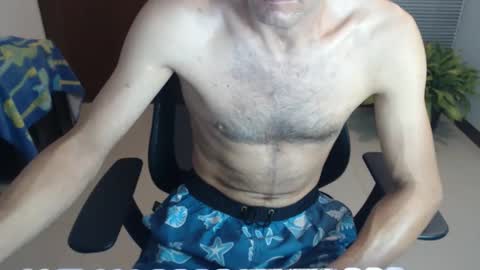 Snapshot of love_room_0206 chatting on 21, 12, 2025 Andys and mary online show from 21, 12, 2025