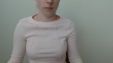 Vivian online show from 12, 3, 2026