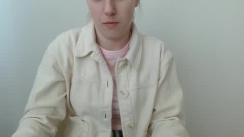 Vivian online show from 17, 3, 2026