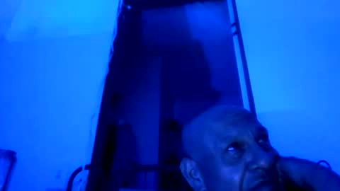 loveazz4me online show from 12, 6, 2026