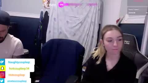 Snapshot of lovecoupleqc chatting on 28, 4, 2026 lovecoupleqc online show from 28, 4, 2026