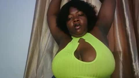 mila online show from 11, 4, 2026