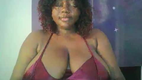 Snapshot of lovecumsluttie chatting on 28, 4, 2026 mila online show from 28, 4, 2026