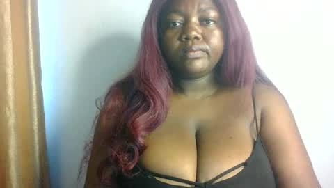 Snapshot of lovecumsluttie chatting on 21, 6, 2026 mila online show from 21, 6, 2026