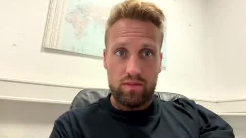 Snapshot of lovefuesse chatting on 10, 9, 2025 lovefuesse online show from 10, 9, 2025