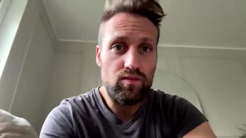 Snapshot of lovefuesse chatting on 17, 11, 2025 lovefuesse online show from 17, 11, 2025