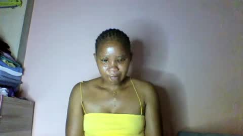 Snapshot of lovegal335 chatting on 8, 7, 2026 lovegal335 online show from 8, 7, 2026
