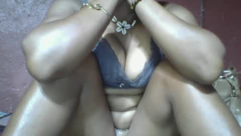 loveinlife750427 online show from 27, 2, 2025