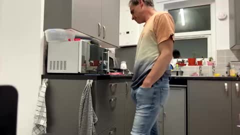 getnaked123 online show from 28, 4, 2026