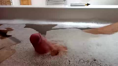 loveit448691 online show from 6, 4, 2026