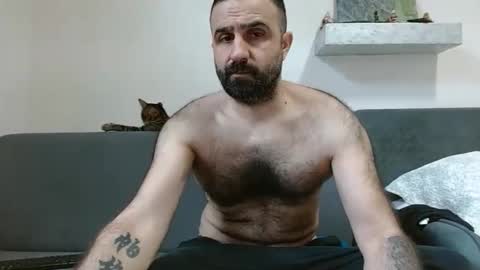 Snapshot of loveivat80 chatting on 23, 12, 2025 loveivat80 online show from 23, 12, 2025