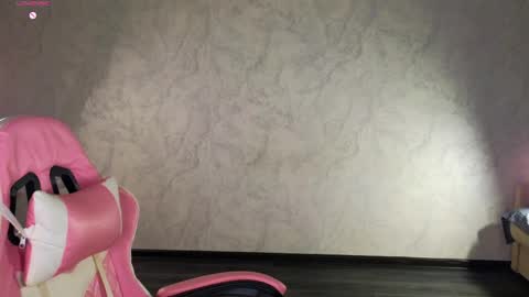 Molly online show from 22, 4, 2026