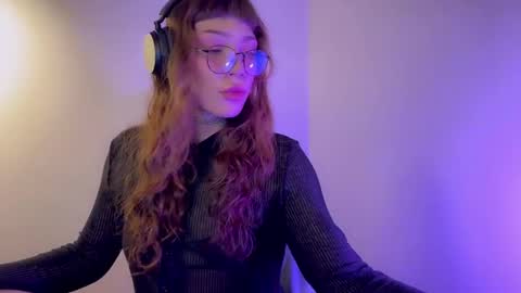 Snapshot of lovelorn_ chatting on 25, 1, 2025 Elsa online show from 25, 1, 2025