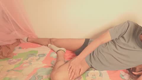 Lovely Person online show from 23, 11, 2025