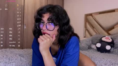 Allyson 3 online show from 26, 10, 2025