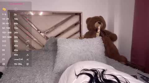 Allyson 3 online show from 23, 3, 2026