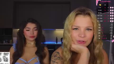 Snapshot of lovely_babyy chatting on 17, 7, 2026 Jenny online show from 17, 7, 2026