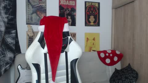 Cassie online show from 31, 12, 2024