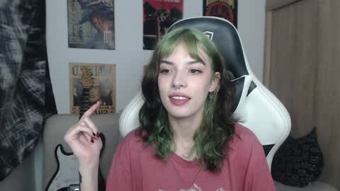 Cassie online show from 4, 1, 2025