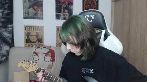 Cassie online show from 10, 1, 2025