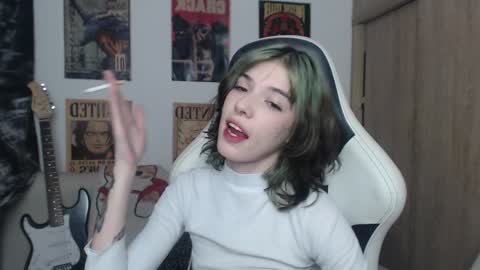 Cassie online show from 27, 1, 2025