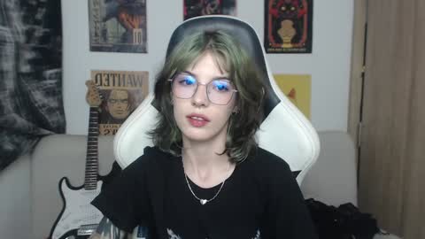 Cassie online show from 29, 1, 2025