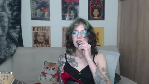 Cassie online show from 17, 2, 2025