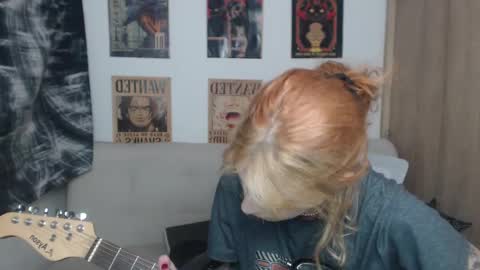 Cassie online show from 9, 3, 2025