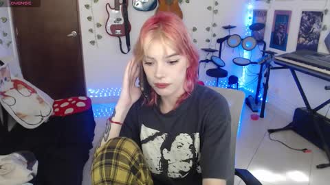 Cassie online show from 18, 12, 2025