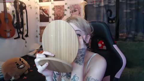 Cassie online show from 19, 6, 2026