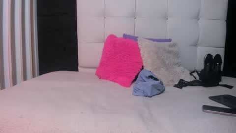 Chloe online show from 14, 11, 2025