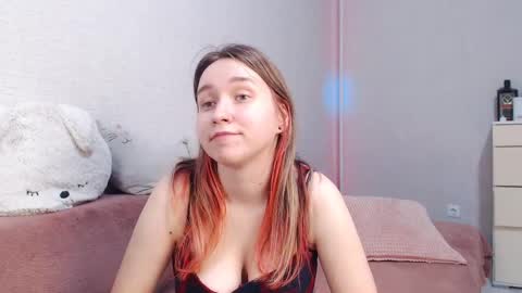 Lovely Hayley online show from 31, 3, 2026