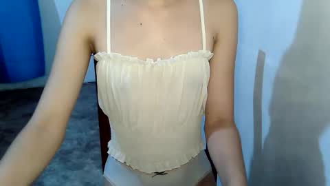 lovely_joan123 online show from 22, 5, 2026