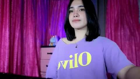 LOVE online show from 18, 12, 2025