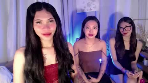 lovely_lianne online show from 13, 3, 2026