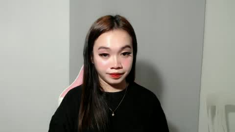 lovely_lianne online show from 4, 7, 2026