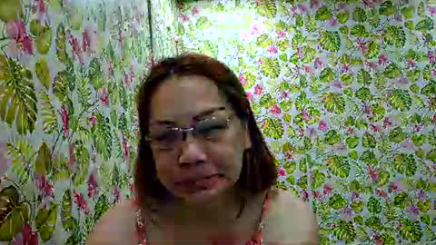 lovelyasiancutie online show from 3, 5, 2026