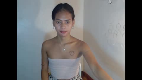 Snapshot of lovelycarmilla chatting on 25, 9, 2025 Carnilla online show from 25, 9, 2025