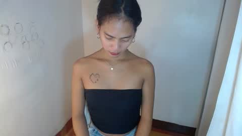 Snapshot of lovelycarmilla chatting on 26, 9, 2025 Carnilla online show from 26, 9, 2025