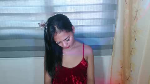 Snapshot of lovelycarmilla chatting on 16, 10, 2025 Carnilla online show from 16, 10, 2025