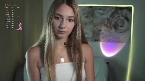 lovelygracee online show from 26, 7, 2026