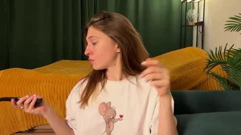 Kate only online show from 23, 4, 2026