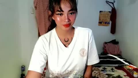 Snapshot of lovelykayleexx chatting on 30, 5, 2026 ara online show from 30, 5, 2026