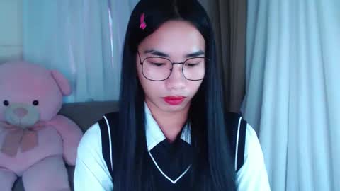 lovelymae18 online show from 10, 12, 2024