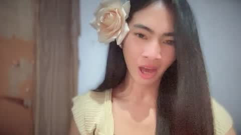 lovelyours_kishia online show from 27, 6, 2026