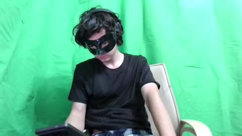 .com  online show from 2, 1, 2025