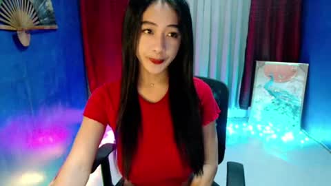 lovelypetite143 online show from 13, 7, 2026