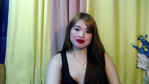 Snapshot of lovelyrhean chatting on 3, 2, 2025 Rhean online show from 3, 2, 2025