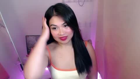 Snapshot of lovelyrhean chatting on 7, 7, 2026 Rhean online show from 7, 7, 2026