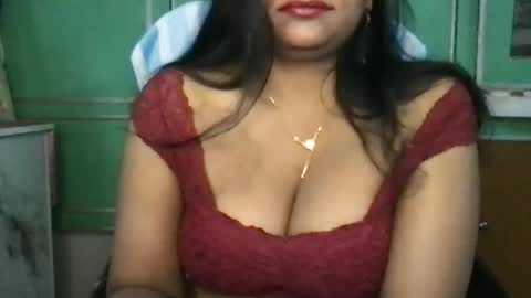 lovelyrose36 online show from 19, 6, 2026